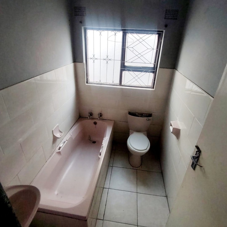 3 Bedroom Property for Sale in Mdantsane Nu 17 Eastern Cape